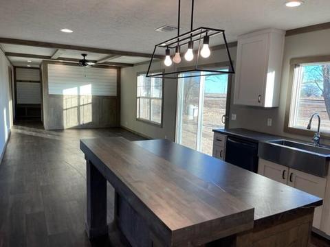 406 E 2nd St, Manitou, OK 73555 photo 19