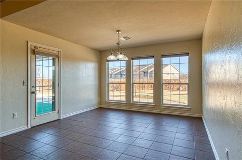 1828 White Tail Cir, Altus, OK 73521 photo 14