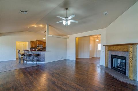 1828 White Tail Cir, Altus, OK 73521 photo 9