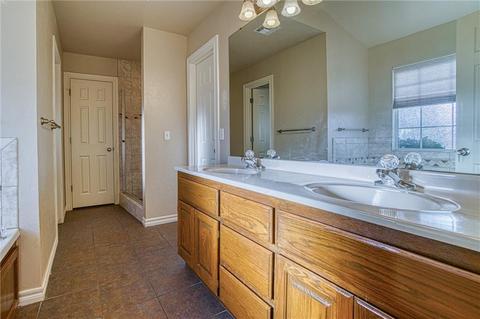 1828 White Tail Cir, Altus, OK 73521 photo 16
