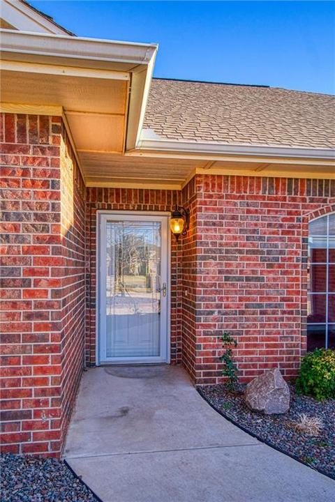 1828 White Tail Cir, Altus, OK 73521 photo 5