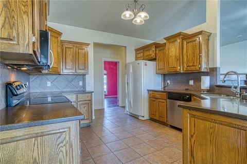 1828 White Tail Cir, Altus, OK 73521 photo 13
