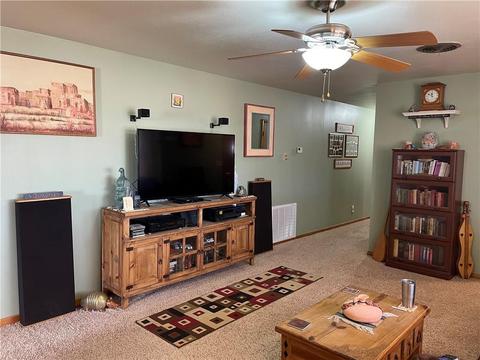 618 S Lloyd St, Eldorado, OK 73537 photo 4