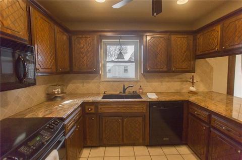 304 Christopher Todd Dr, Moore, OK 73160 photo 22
