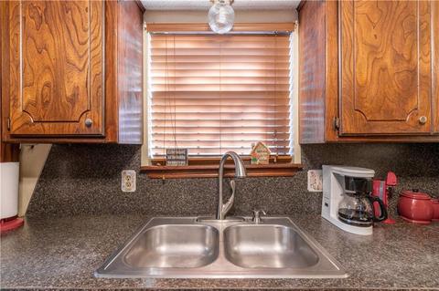 524 Echo Ln, Harrah, OK 73045 photo 9