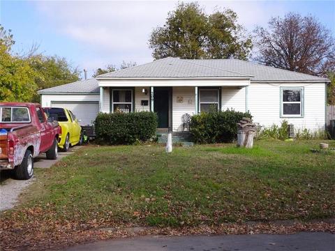 209 E Dale St, Norman, OK 73069 photo 1