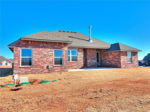 2311 Dixie Dr, Blanchard, OK 73010 photo 4