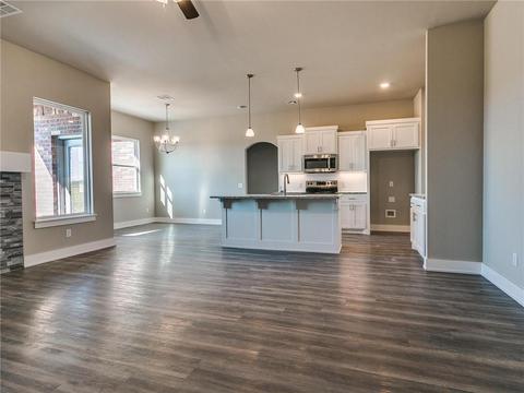 2311 Dixie Dr, Blanchard, OK 73010 photo 5