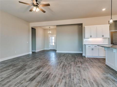 2307 Dixie Dr, Blanchard, OK 73010 photo 5