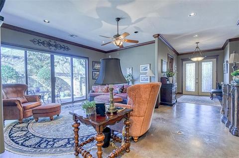 3208 N Millbrook Dr, Norman, OK 73072 photo 9