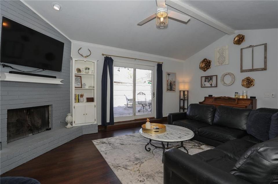  1005 Val Genes Rd, Edmond, OK 73003 photo 3