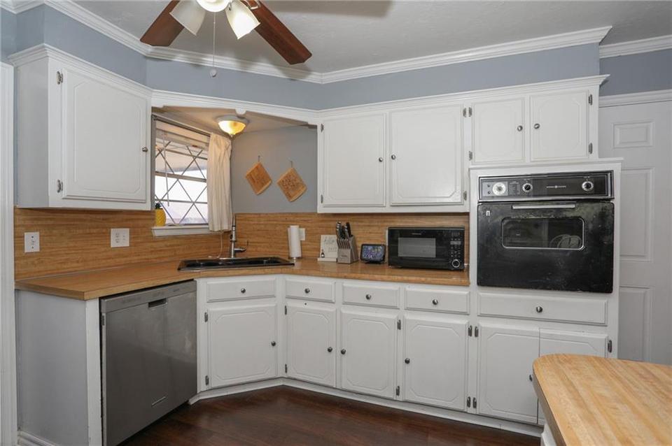  1005 Val Genes Rd, Edmond, OK 73003 photo 9