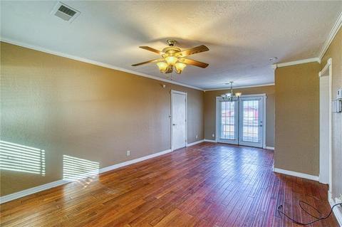 1716 N Crain Dr, Altus, OK 73521 photo 6