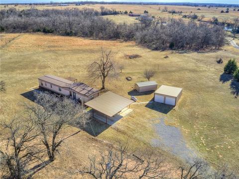 343 N Range Rd, Mcloud, OK 74851 photo 3