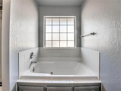 8 Willow Creek Dr, Tuttle, OK 73089 photo 24
