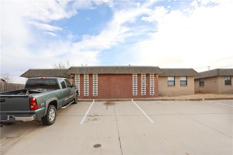 4 S Cimarron Rd, Tuttle, OK 73089 photo 1