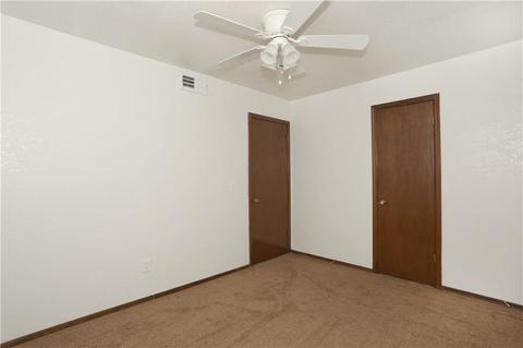 6 E Bond St, Tuttle, OK 73089 photo 17