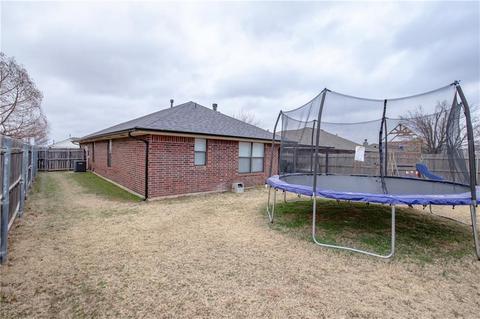 1925 Bluegrass Ct, Moore, OK 73160 photo 26