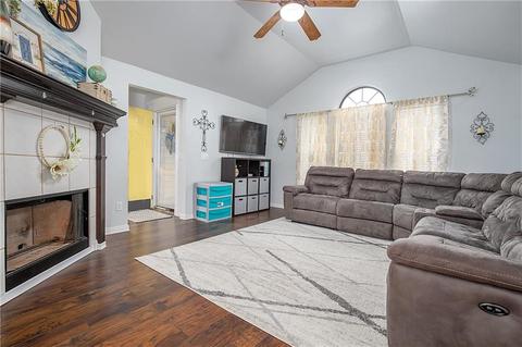 1925 Bluegrass Ct, Moore, OK 73160 photo 8