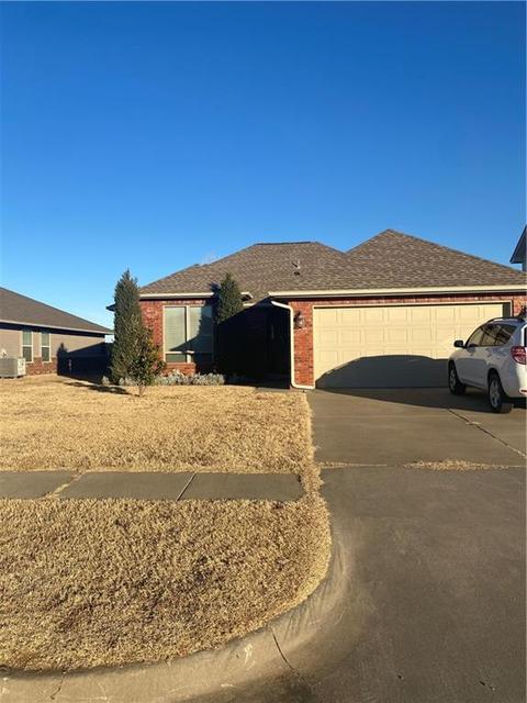1612 Ginger Ave, Moore, OK 73160 photo 1
