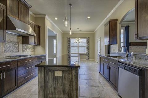 3115 Timber Shadows Dr, Norman, OK 73069 photo 13