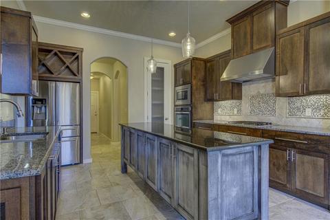 3115 Timber Shadows Dr, Norman, OK 73069 photo 10