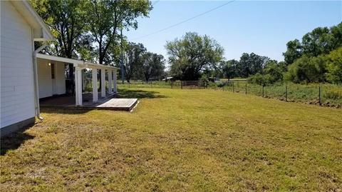 Undisclosed, Ada, OK 74820 photo 10