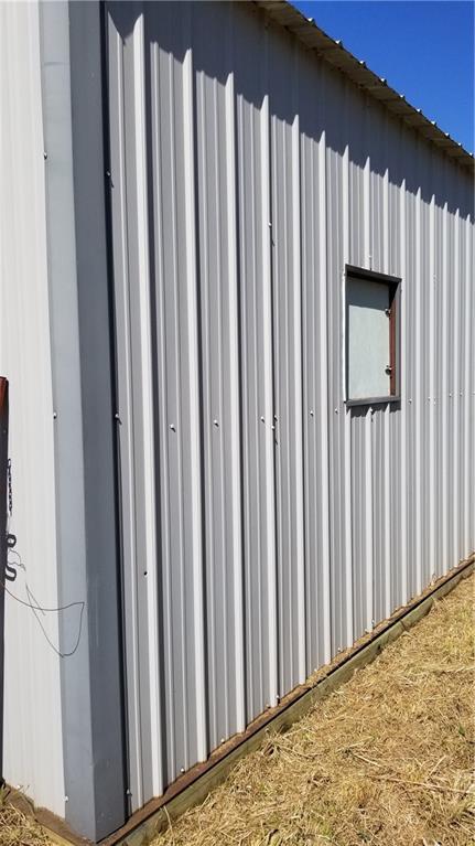 Undisclosed, Ada, OK 74820 photo 32