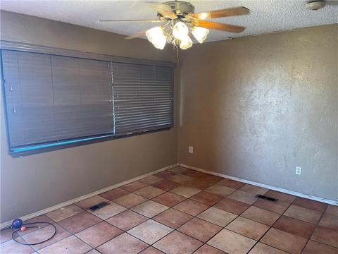 421 N Crain St, Altus, OK 73521 photo 7