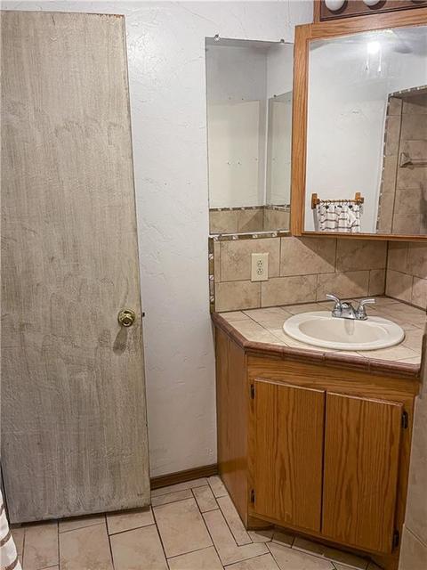 421 N Crain St, Altus, OK 73521 photo 21