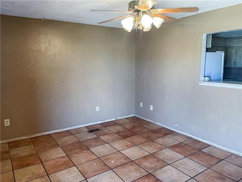 421 N Crain St, Altus, OK 73521 photo 6