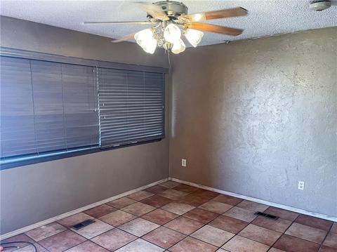 421 N Crain St, Altus, OK 73521 photo 8