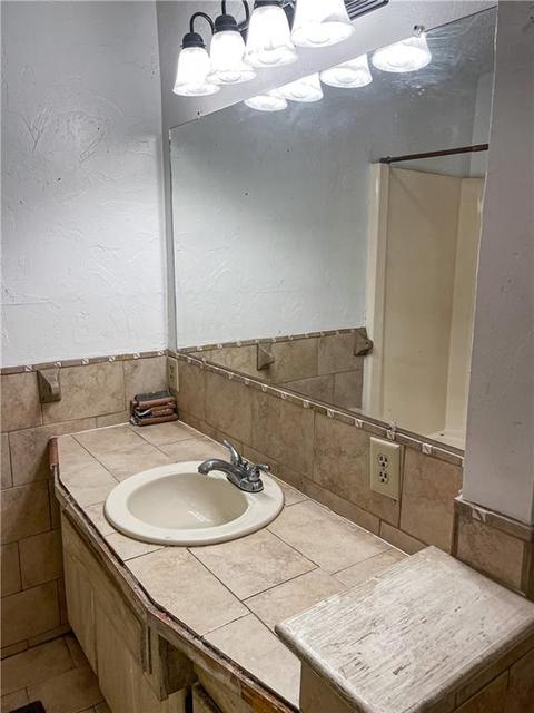 421 N Crain St, Altus, OK 73521 photo 12