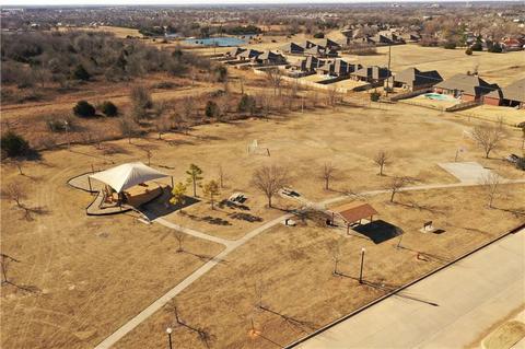 307 Summit Bnd, Norman, OK 73071 photo 31