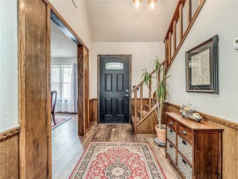 868 Squirrel Ct, Tuttle, OK 73089 photo 4