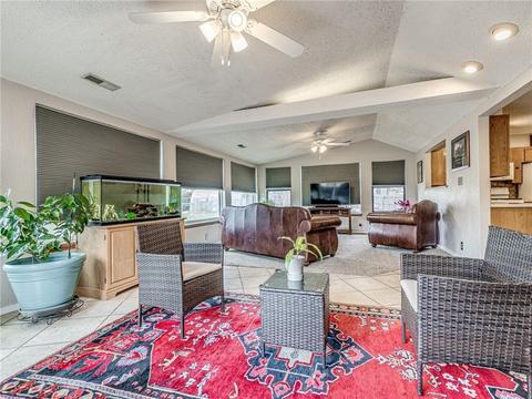 868 Squirrel Ct, Tuttle, OK 73089 photo 13