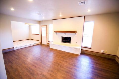 329 Woodside Dr, Norman, OK 73071 photo 6