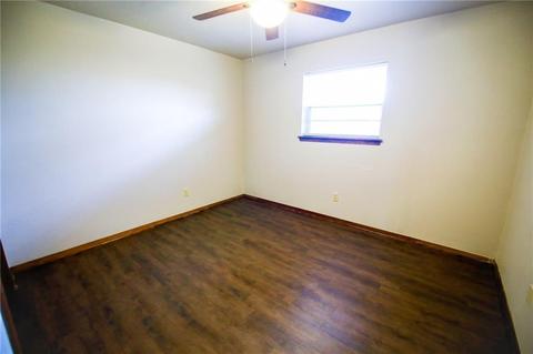 329 Woodside Dr, Norman, OK 73071 photo 17