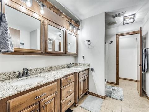 3229 SE 33rd St, Moore, OK 73165 photo 13