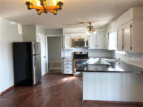 304 W Meek St, Wayne, OK 73095 photo 6
