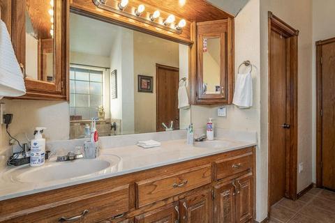 513 Allison Ln, Moore, OK 73160 photo 22