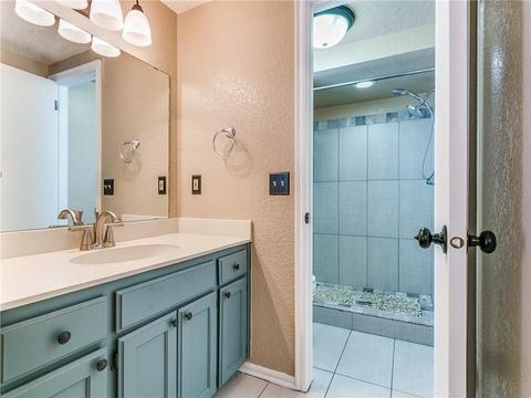 2107 Briarcliff Dr, Moore, OK 73170 photo 23