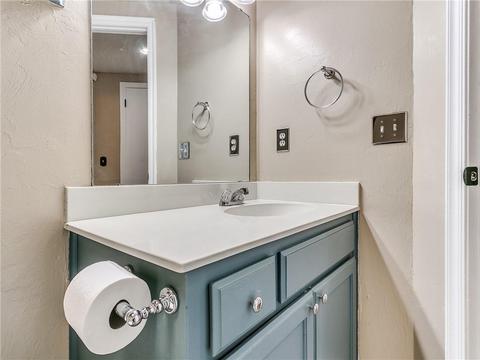 2107 Briarcliff Dr, Moore, OK 73170 photo 29
