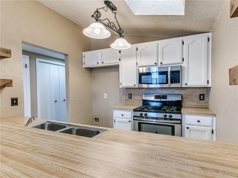 2107 Briarcliff Dr, Moore, OK 73170 photo 16