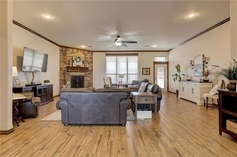 7700 Mcelvany Dr, Tuttle, OK 73089 photo 6