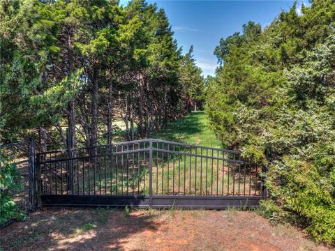 2119 County Road 1237, Tuttle, OK 73089 photo 3
