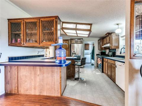 351665 E 1050 Rd, Prague, OK 74864 photo 6