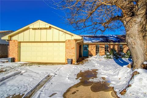 2312 Pawnee Ave, Altus, OK 73521 photo 2