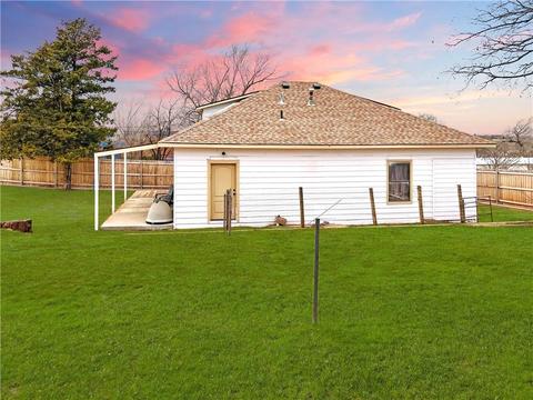 301 S 9th St, Hammon, OK 73650 photo 24