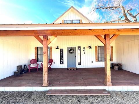 301 S 9th St, Hammon, OK 73650 photo 2